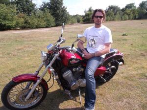 Vincent Lensen: Vater der Biker s 4 Orcas mobilisierte Motorradfahrer in aller Welt.