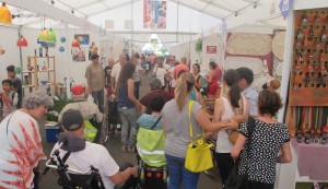 Inselkunsthandwerker-Messe La Palma: Eldorado für alle, die das besondere Souvenir suchen. Foto: Cabildo