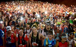 Transvulcania 2017: Am Start beim Leuchtturm im Süden von La Palma wird´s wieder voll. TRV-Pressefoto