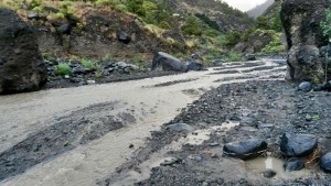 Barranco de Las Angustias: Bei Starkregen führt diese Schlucht immer Wasser, das in Tazacorte ins Meer fließt.