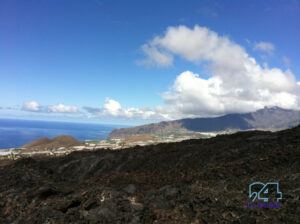 Lavalandschaft zwischen Las Manchas und Todoque: unter dem Geröll gibt es eine Vulkanröhre. Foto: La Palma 24