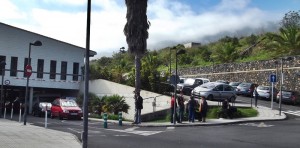 Bushaltestelle alt: Warten bei Wind und Wetter. Foto: La Palma 24