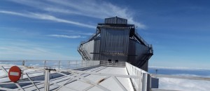 TNG bei Tag: Eines von zwölf Observatorien des Instituto Astrofisico de Canarias (IAC). Foto: La Palma 24