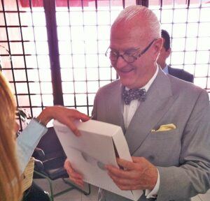 Einweihung der Manolo-Blahnik-Kunstschule 2013: Der Maestro war natürlich dabei. Foto: La Palma 24