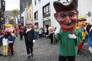 Mascarones: tanzen öfter mal durch die Hauptstadt. Foto: Santa Cruz de la Palma