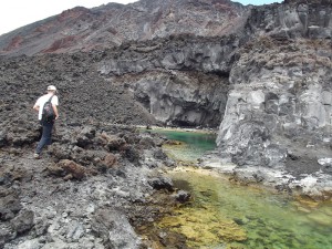 Tomaso liebt die Natur auf La Palma: Nach der Arbeit belohnte ihn ein Sprung in die Seen an der Heiligen Quelle. Foto: La Palma 24