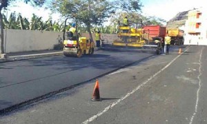 Asphaltwerk in Fuencaliente geschlossen: Baustelle Tazacorte steht ebenfalls still. Foto: Cabildo