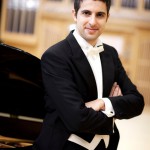 Javier Negrin: Sonaten von Beethoven auf dem Piano. Foto: Santa Cruz