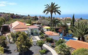 Holiday homes with or without swimming pool, apartments on the beach or small studios: La Palma24-Holiday accommodation portal offer holiday homes for every taste.