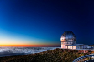 GTC auf dem Roque de los Muchachos auf La Palma: Hier guckt schon auch mal der König in die Sterne... Pressefoto IAC