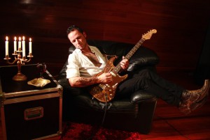 Eines der Konzerte dieser Woche: Jonny Acosta musiziert im Kunstraum Tazacorte.
