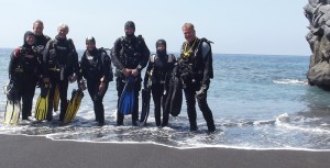 Bequem und beliebt: Los geht´s oft am Hausriff in Puerto Naos, direkt um die Ecke beim Dive-Center der Tauchpartner. Foto: La Palma 24