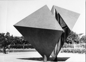 Peter-Hermans-Divided-Cube-1971