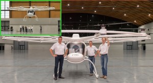 Realität gewordene Idee von Thomas: Der VC200 beim Erstflug in der DM-Arena: Die Karlsruher E-volo GmbH baut seinen "Multicopter". Wird er zum VW der Lüfte?