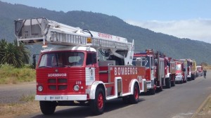 Löschfahrzeuge, Tankwagen und schnelle Einsatz-Pkw: stehen im Fuhrpark des Cabildo, der Bomberos de La Palma und bei der Nationalpark-Verwaltung bereit. Foto: Cabildo