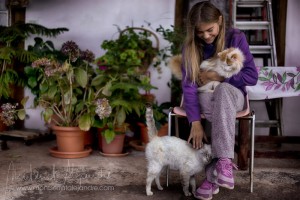 Un de los motivos de Montse más apreciados son niños de amigos: "Montse lleva a la Isla Bonita siempre en su corazón: