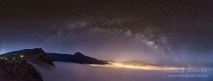 Siegerbild beim Astrofotowettbewerb La Palma 2015: Montse bannte die Milchstraße über dem Süden von La Palma ins Bild.