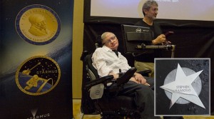 Stephen Hawking-Ehrungen: Von La Palma gab´s einen Stern für den Walk of Fame der Wissenschaft - die Starmus-Macher verleihen ihm die