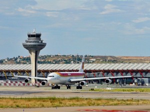 Madrid-Barajas: Mit Iberia und Iberia Express kann man über dieses Drehkreuz von vielen Städten Europas aus nach La Palma gelangen. Foto: AENA