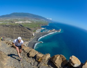 Transvulcania Vertical: megastail vom Beach auf den Berg. Foto: TRV-Rennleitung