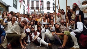 Junge Leute aus Santa Cruz de La Palma: gestalten den Piratentag in Eigenregie. Foto: Día del Corsario