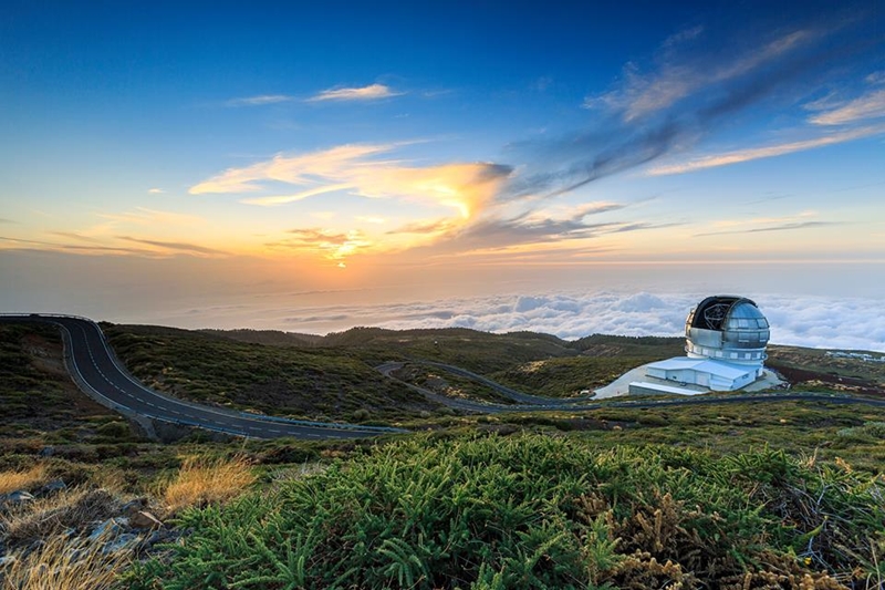 Der Roque de Los Muchachos und seine Observatorien: Einmal im Jahr gibt´s eine Extratour für Einwohner von Garafía auf den höchsten Berg von La Palma. Foto: Gemeinde