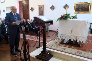 Anselmo Pestana bei seiner traditionellen San Miguel-Ansprache: Blick auch über La Palma hinaus. Foto: Cabildo