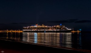 Die Queen Elizabeth in Santa Cruz de La Palma: kommt im November 2017 wieder. Foto: Giovanni Tessicini