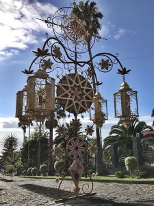 Corpus Christi in Mazo: imposanter Blumenschmuck.