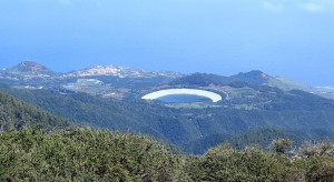 Etwas oberhalb vom Wasserspeicherbecken in La Laguna bei Barlovento entsteht ein Platz für Caravan-Touristen: Die FDCAN-Gelder sind freigegeben. Foto: Gemeinde