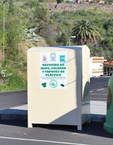 Neue Container in Tijarafe: Isonorte sammelt gebrauchte Kleidung und Schuhe. Foto: Gemeinde