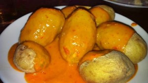 Papas arrugadas: Die Runzelkartoffeln sind eines der berühmtesten kanarischen Gerichte.