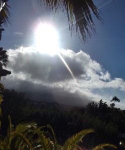 Winter und Frühjahrsanfang auf den Kanaren: Nach vier Jahren Trockenheit und Wärme kam mal wieder eine kalte Saison mit viel Wolken, Wind und Regen. Foto: La Palma 24