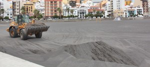 Stadtstrand: Sand wurde vom Winde verweht. Foto: Santa Cruz