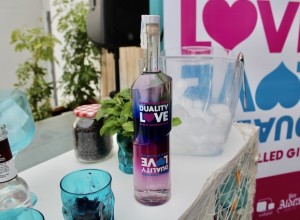 Sonderausgabe des neuen Aldea-Gins Duality zum Isla Bonita Love Festival: Modegetränk fürs Fest.