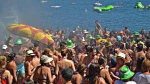 Das Fest der Muräne: Spaß am Strand von Tazacorte. Foto: Gemeinde