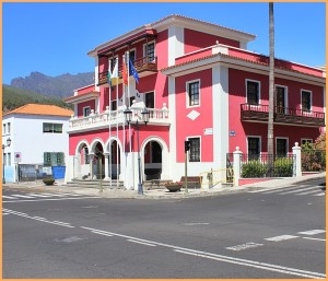 Wer sich nicht sicher ist, ob er im spanischen Wählerverzeichnis für EU-Ausländer steht, wendet sich an "sein" Rathaus: Dort kann man einen Antrag stellen. Foto: La Palma 24