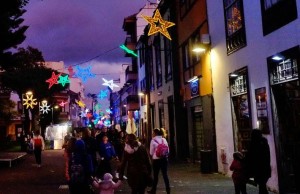 Vorweihnachts-Flair in den Gemeinden auf La Palma: Die Einkaufsbereich werden vom Cabildo gefördert. Foto: Los Llanos