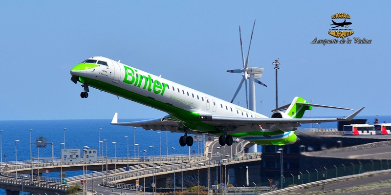 Von Gran Canaria nach Toronto. Binter Canarias hat am Montag dieser Woche mit dem Verkauf von Flügen von Gran Canaria via Azoren nach Kanada begonnen – die Verbindung startet am 6. April 2019! Möglich wurde dies durch ein Code-Share-Abkommen mit der portugiesischen Airline SATA. Die Passagiere fliegen mit Binter-Maschinen auf den Azoren-Airport Punta Delgada, wo sie zum restlichen Flug nach Toronto in SATA-Jets umsteigen. Die Flüge starten jeden Samstag um 12.15 Uhr auf Gran Canaria und kommen um 14.15 Uhr in Punta Delgado an. Weiter geht es dort um 16.45 Uhr mit Ankunft Toronto Pearson um 19.20 Uhr am gleichen Tag. Zurück geht es immer freitags. Tickets können ab sofort auf der Internetseite von Binter gebucht werden.