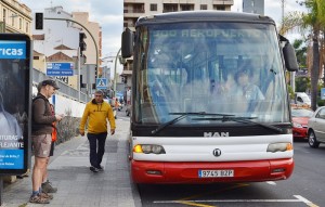 Linie 500: Dieser Bus pendelt jetzt öfter zwischen Santa Cruz de La Palma und dem Airport.