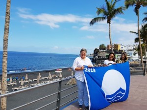 Puerto Naos: Am Strand weht wieder die Blaue Flagge!